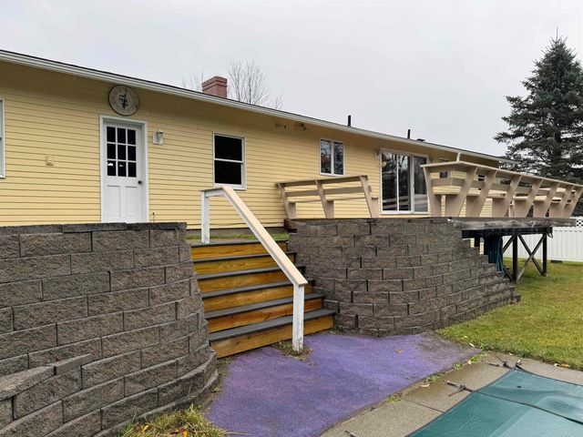 6160 US Route 2 Highway, Marshfield, VT 05658