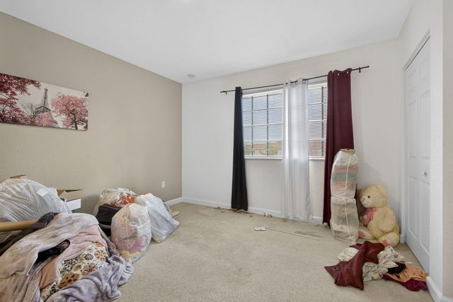 4147 Napoli Lake Drive, Riviera Beach, FL 33410