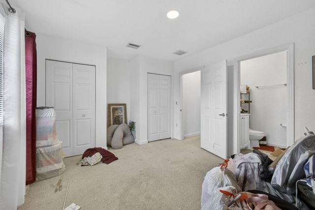 4147 Napoli Lake Drive, Riviera Beach, FL 33410