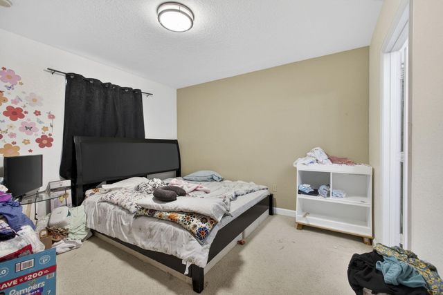 4147 Napoli Lake Drive, Riviera Beach, FL 33410