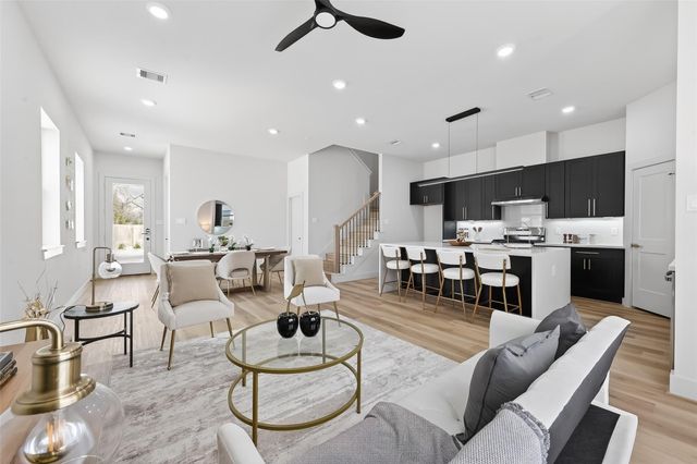 953 Highland Light Lane, Houston, TX 77091