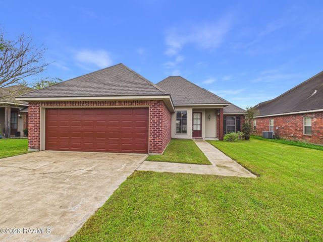 108 Portsmouth Drive, Broussard, LA 70518