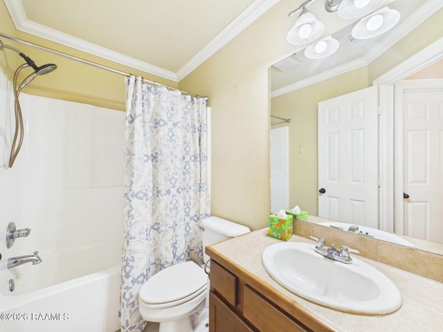 108 Portsmouth Drive, Broussard, LA 70518