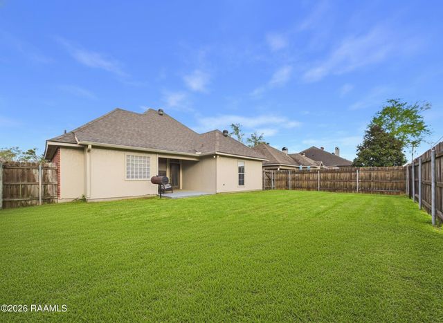 108 Portsmouth Drive, Broussard, LA 70518