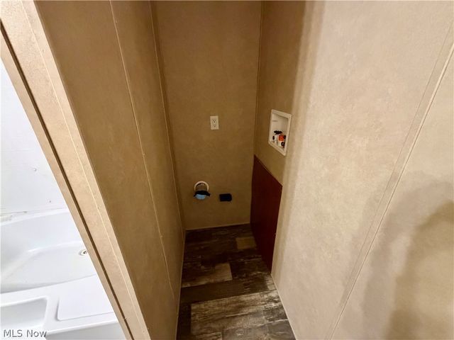 2606 Lincoln Way W 61, Massillon, OH 44647