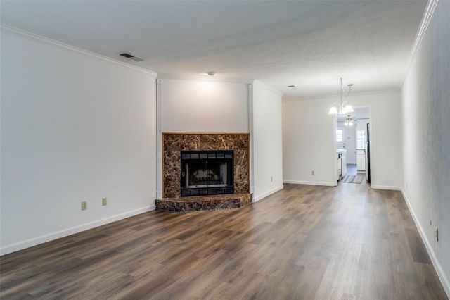 13853 Leinsper Green Street, Dallas, TX 75240