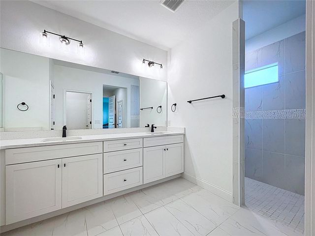 929 CLEARVIEW AVENUE, Lakeland, FL 33801