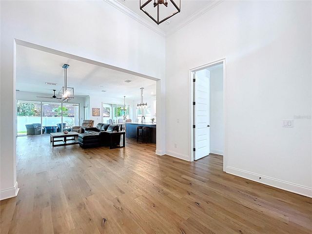 929 CLEARVIEW AVENUE, Lakeland, FL 33801