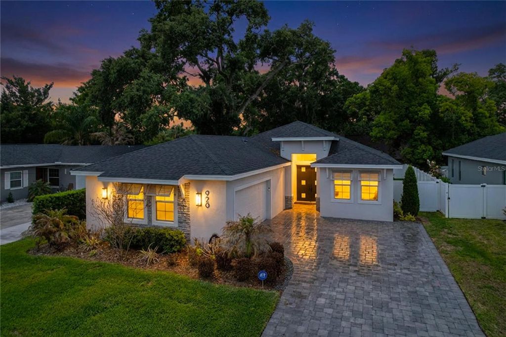 929 CLEARVIEW AVENUE, Lakeland, FL 33801