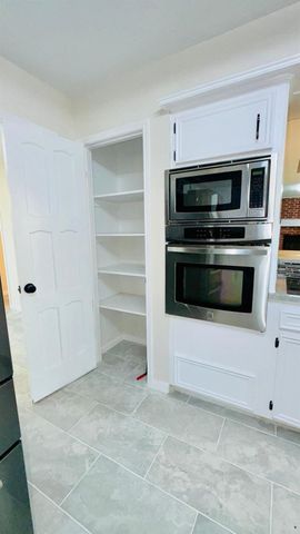 25514 Lynbriar Lane, Spring, TX 77373