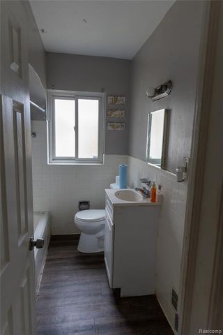 9911 Littlefield Street, Detroit, MI 48227