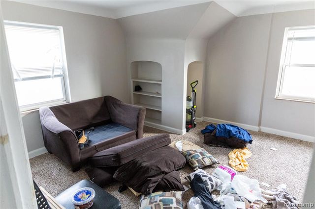 9911 Littlefield Street, Detroit, MI 48227