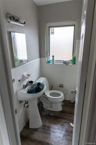 9911 Littlefield Street, Detroit, MI 48227