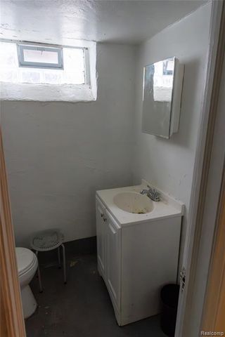 9911 Littlefield Street, Detroit, MI 48227