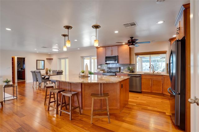 13254 87TH PLACE, Seminole, FL 33776