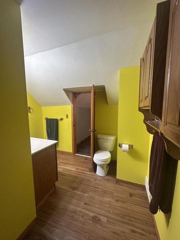 136 Gould STREET, Beaver Dam, WI 53916