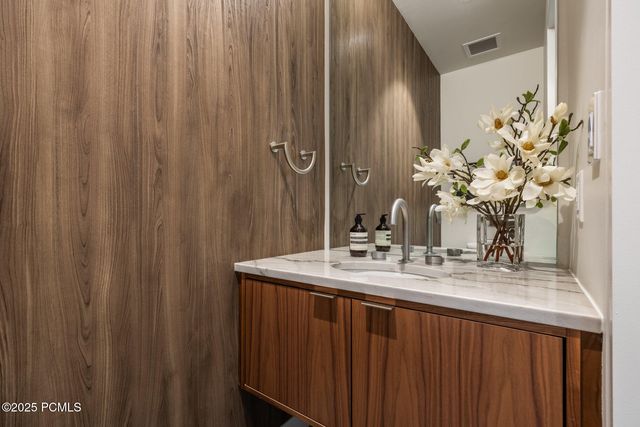 3267 W Deer Hollow Road 3403, Park City, UT 84060