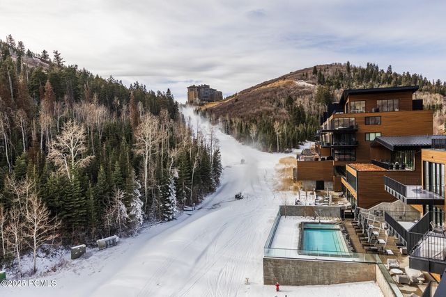 3267 W Deer Hollow Road 3403, Park City, UT 84060