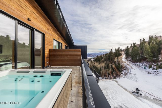 3267 W Deer Hollow Road 3403, Park City, UT 84060