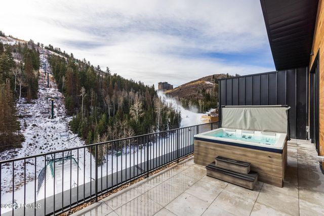 3267 W Deer Hollow Road 3403, Park City, UT 84060