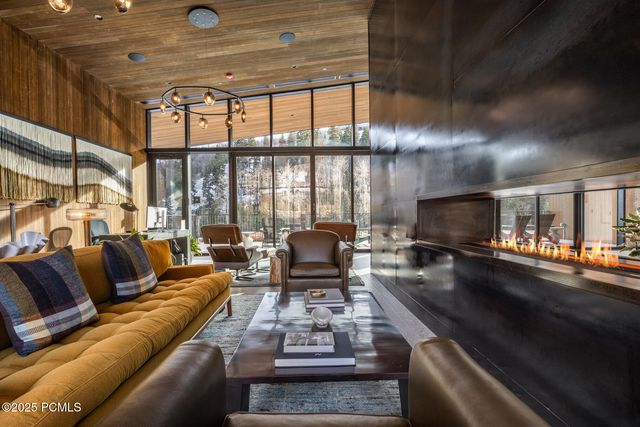 3267 W Deer Hollow Road 3403, Park City, UT 84060