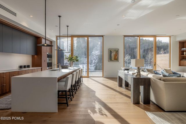 3267 W Deer Hollow Road 3403, Park City, UT 84060