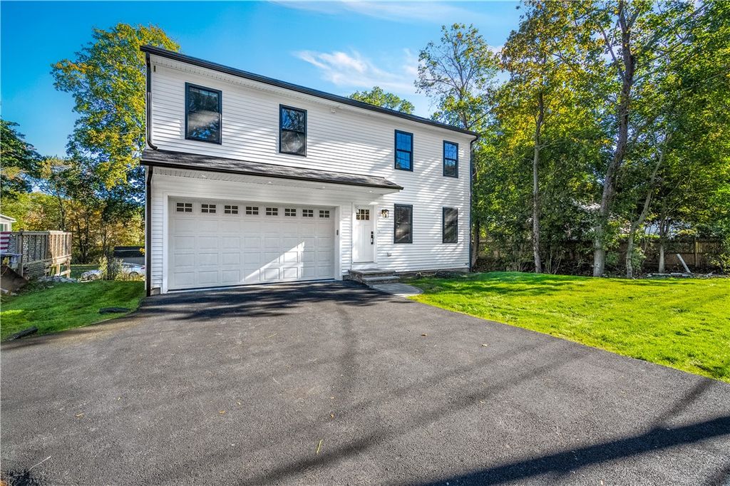 1551 Diamond Hill Road, Cumberland, RI 02864