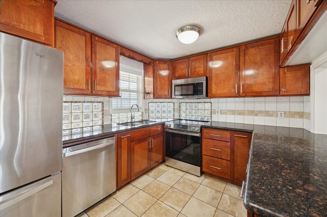 709 Gale Street 26, Seabrook, TX 77586