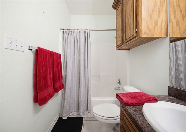 6205 Manresa St, Corpus Christi, TX 78415