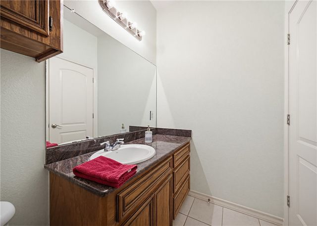 6205 Manresa St, Corpus Christi, TX 78415