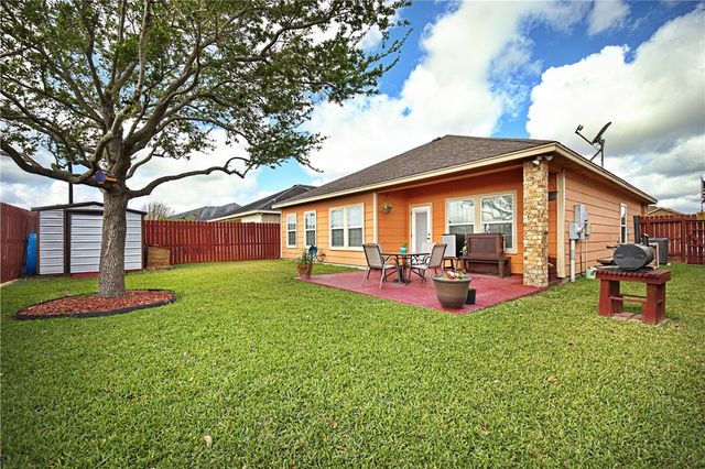 6205 Manresa St, Corpus Christi, TX 78415