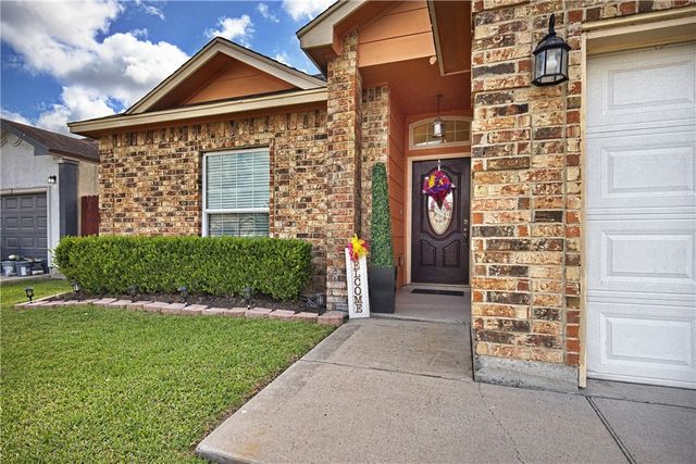 6205 Manresa St, Corpus Christi, TX 78415