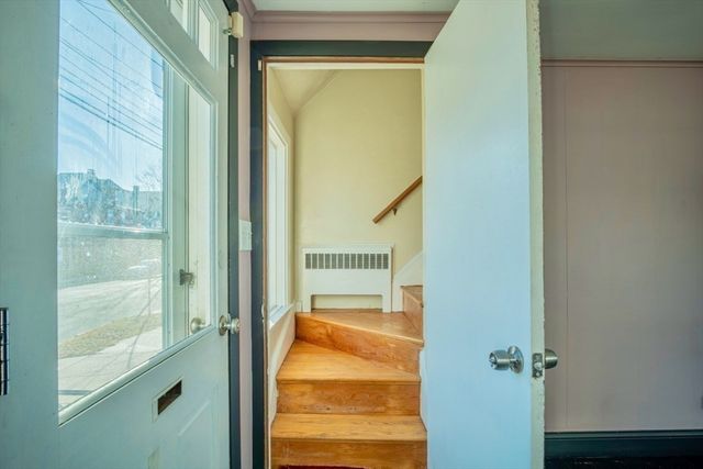 146 Burrill St, Swampscott, MA 01907