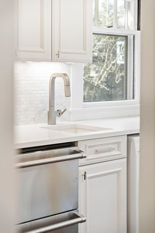 27 Everett Ave, Winchester, MA 01890