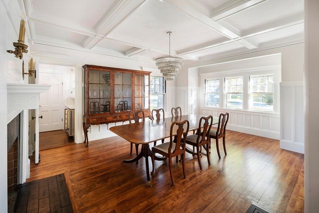 27 Everett Ave, Winchester, MA 01890