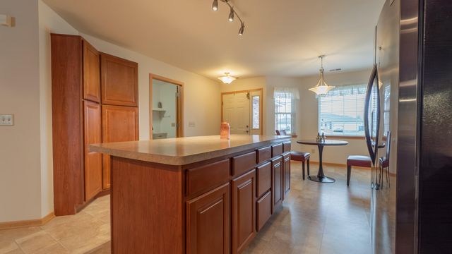 404 Pine Ridge Circle, Lowell, IN 46356