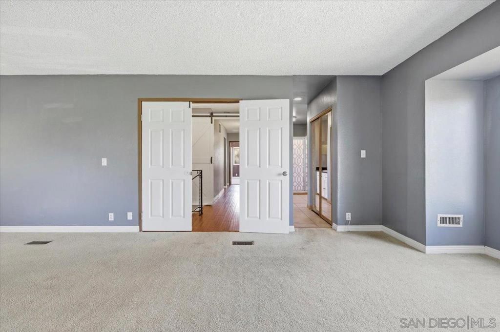 Image 20 of property listing at 11552 North Ln., Lakeside, CA 92040