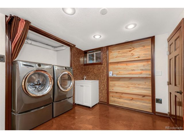 1017 Venus Dr, Colorado Springs, CO 80905