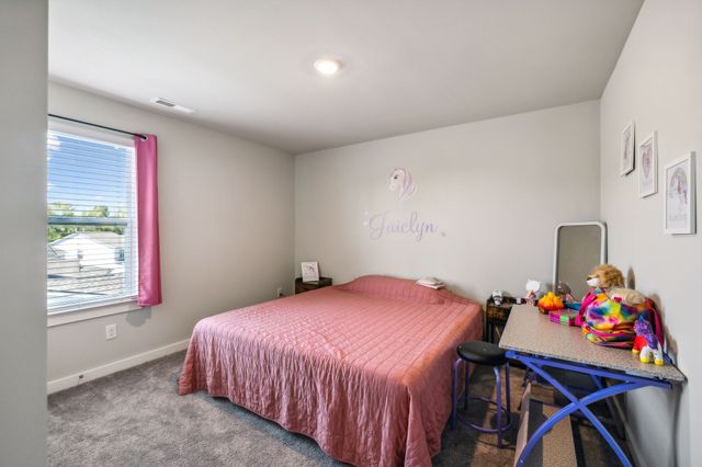 1001 Ewell Farm Cir, Spring Hill, TN 37174