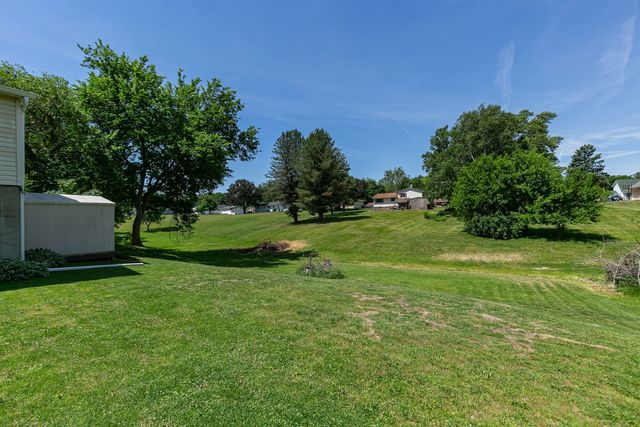 1608 W 4th Street, Coal Valley, IL 61240