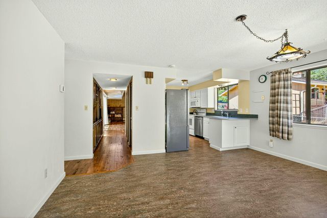 2321 Black Oak Way, Ashland, OR 97520