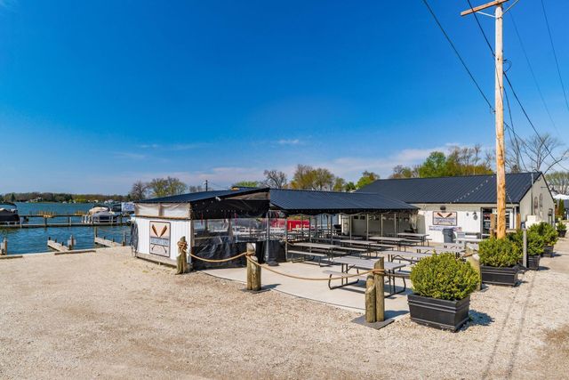 580 Coshocton Avenue, Thornville, OH 43076