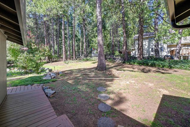 4120 Sugar Pine Dr, Pollock Pines, CA 95726