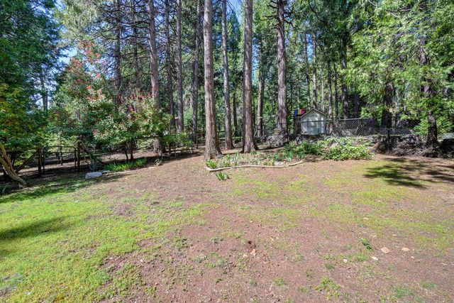 4120 Sugar Pine Dr, Pollock Pines, CA 95726