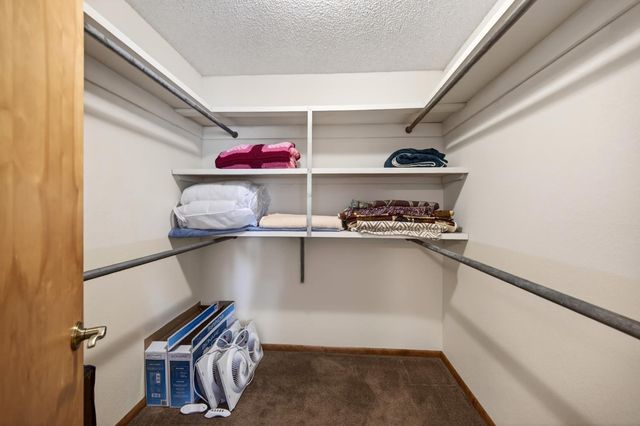 4120 Sugar Pine Dr, Pollock Pines, CA 95726