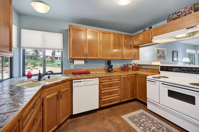 4120 Sugar Pine Dr, Pollock Pines, CA 95726