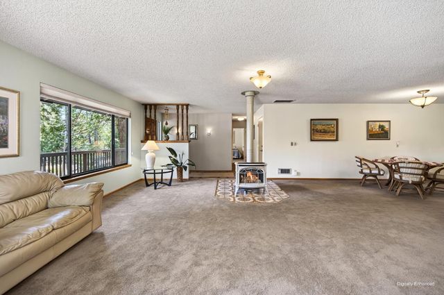 4120 Sugar Pine Dr, Pollock Pines, CA 95726