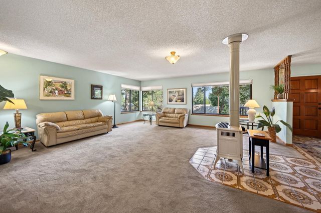 4120 Sugar Pine Dr, Pollock Pines, CA 95726