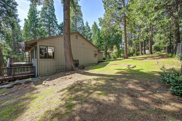 4120 Sugar Pine Dr, Pollock Pines, CA 95726
