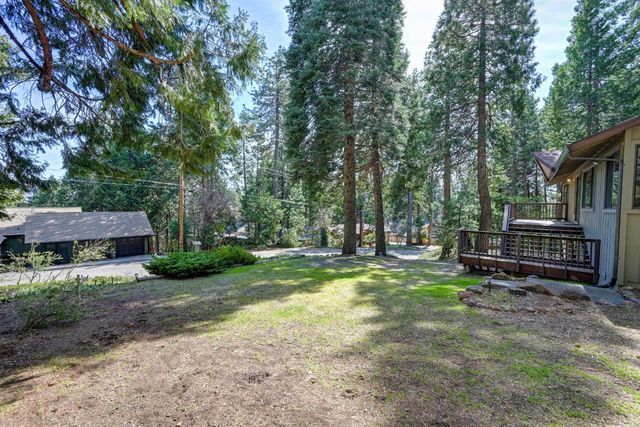 4120 Sugar Pine Dr, Pollock Pines, CA 95726